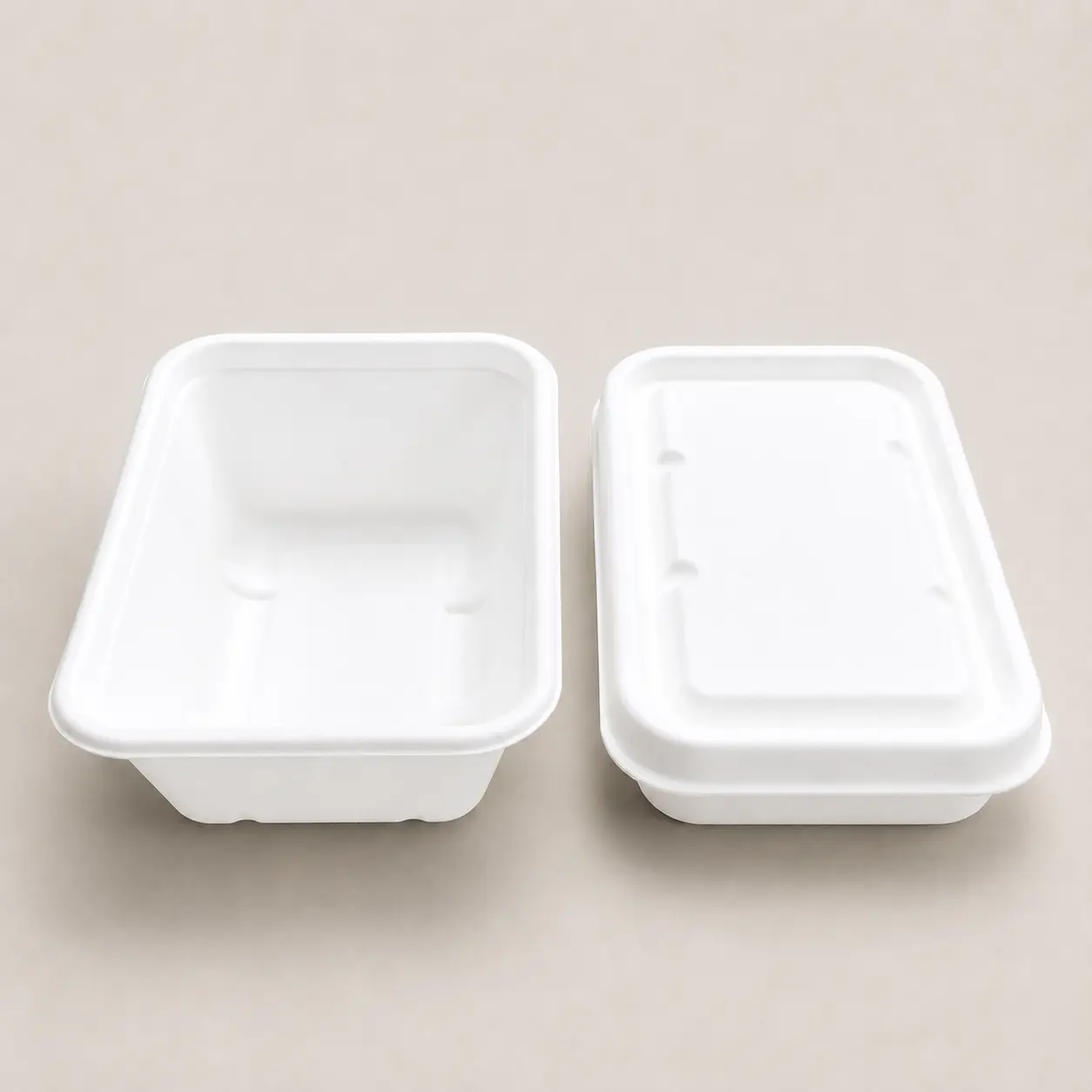 750ml Molded Pulp Rectangular Food Container Open and Closed View 750ml molded pulp rectangular food container shown without lid and with matching lid